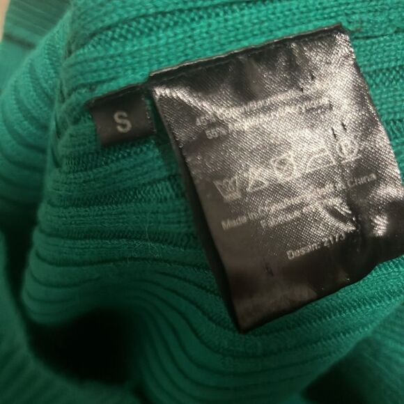 Baum und Pferdgarten ruffle asymmetrical cardigan, size small - Picture 8 of 9